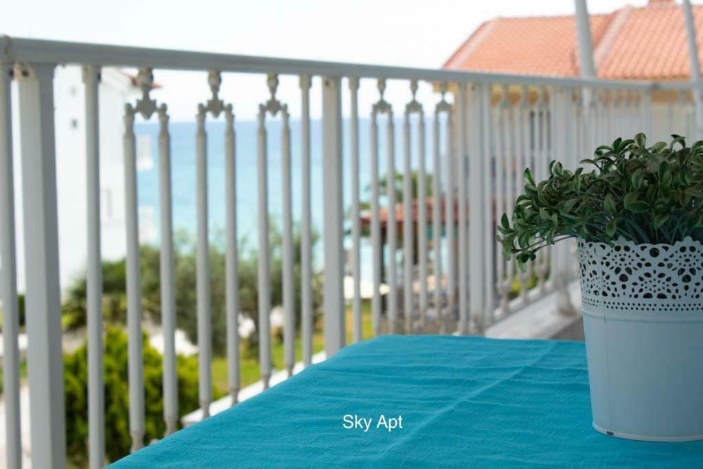 Aello Sea-Seafront Apartments Skála Foúrkas Exterior foto